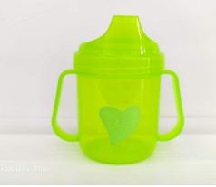 Baby Sippy Cup – Dual Handles & Spill-Proof Spout