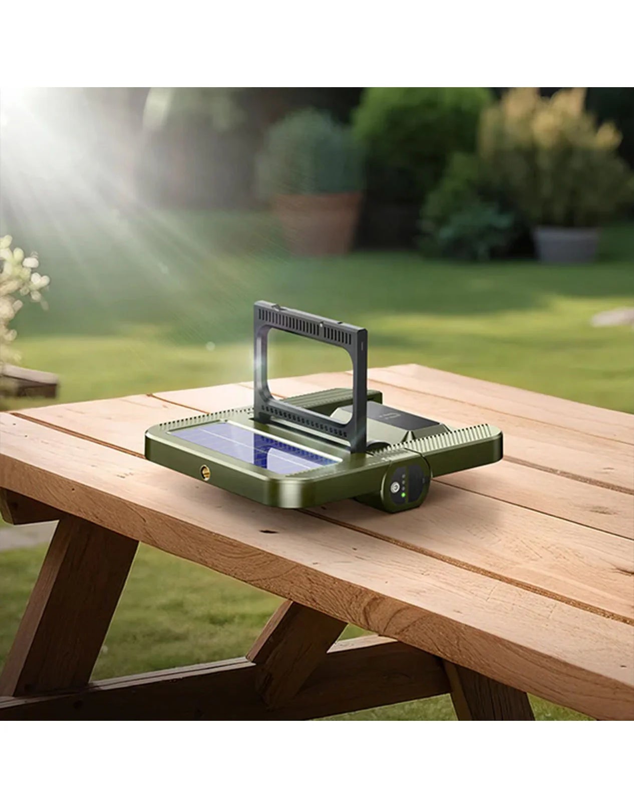 DL22 Firefly Solar Outdoor Camping Light