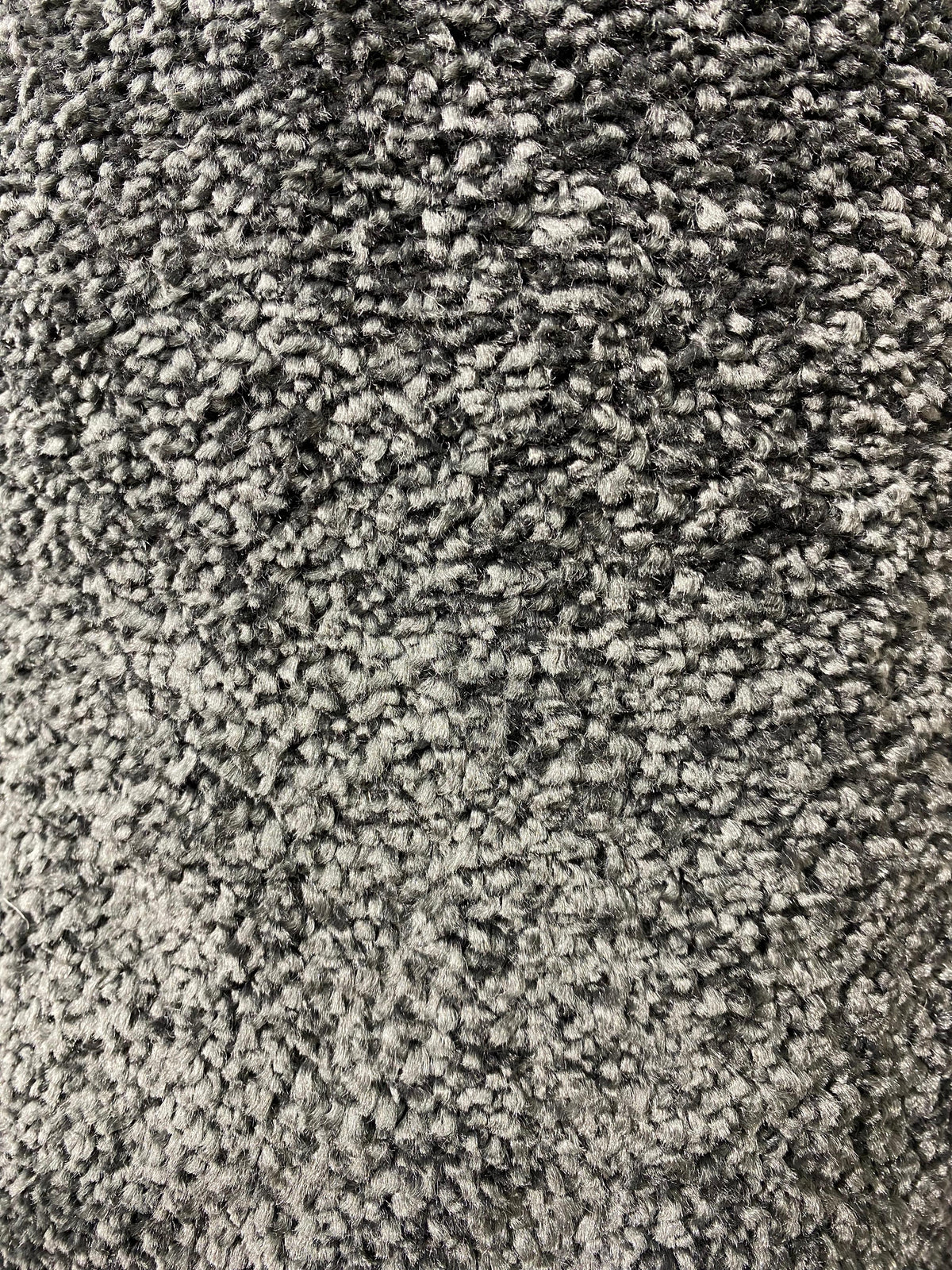 Luxurious Carpet – Plush Comfort & Bold Elegance