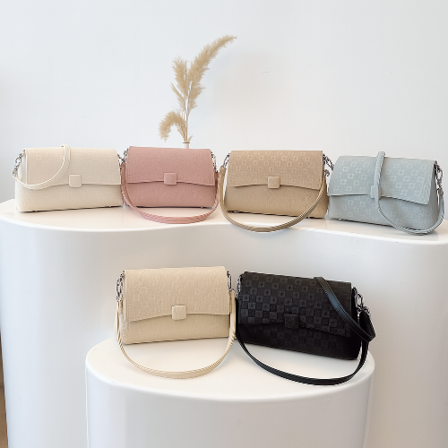 Elegant Textured Flap Handbag